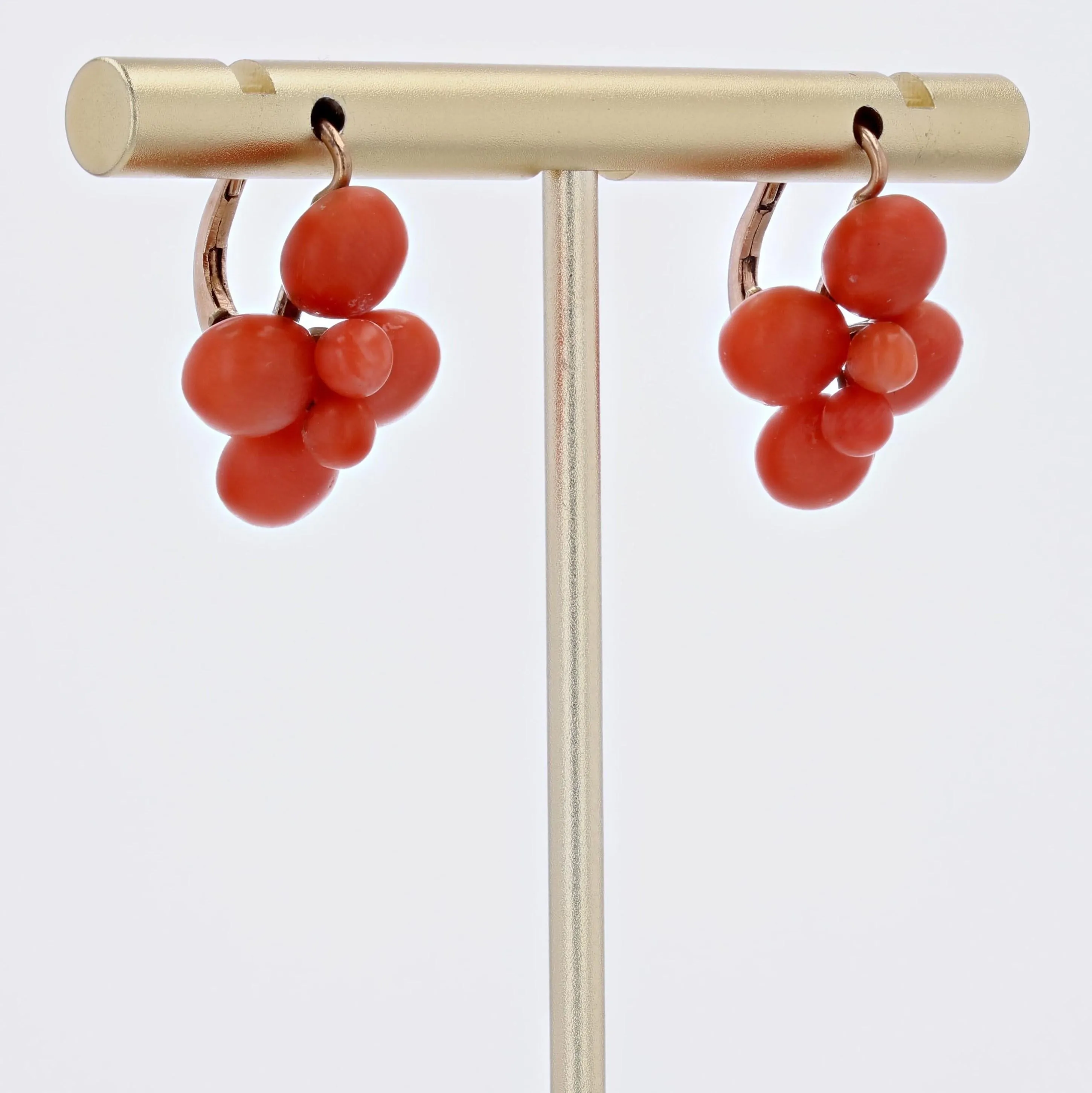 20th Century Coral Pearls 18 Karat Yellow Gold Earrings