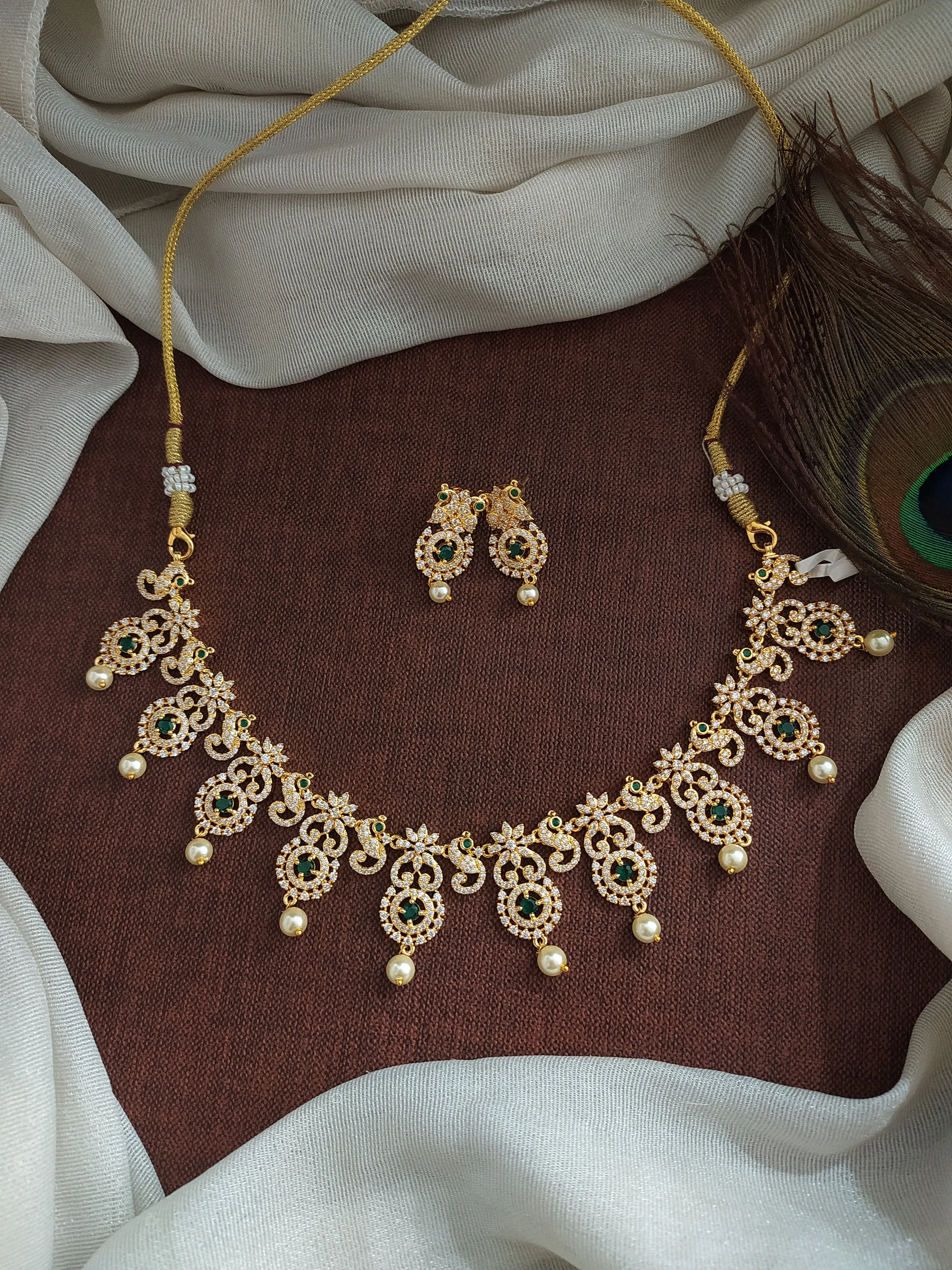 Amazing Peacock And Floral Design Zircon Necklace Set