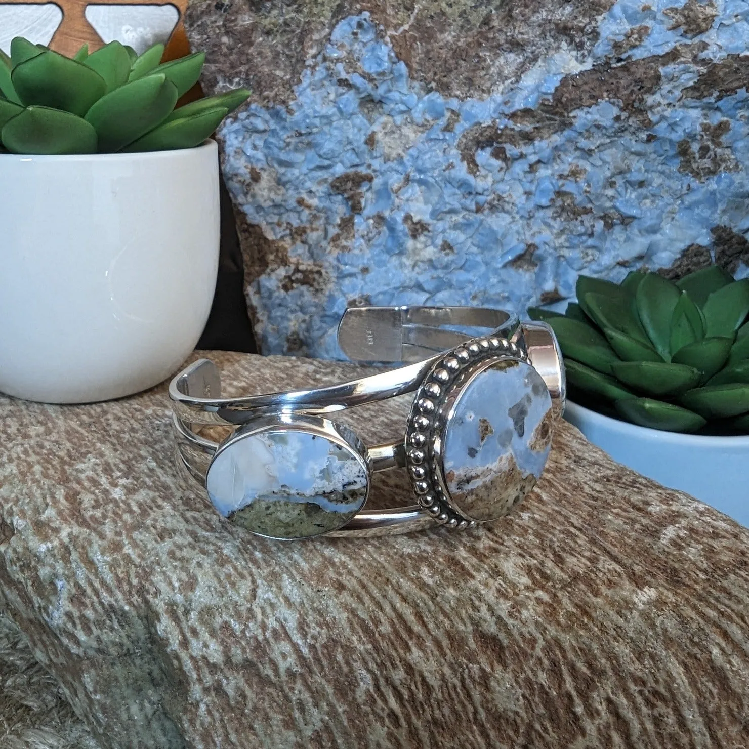 Arizona Blue Opal Three Stone Bracelet GJ-BRC-0044