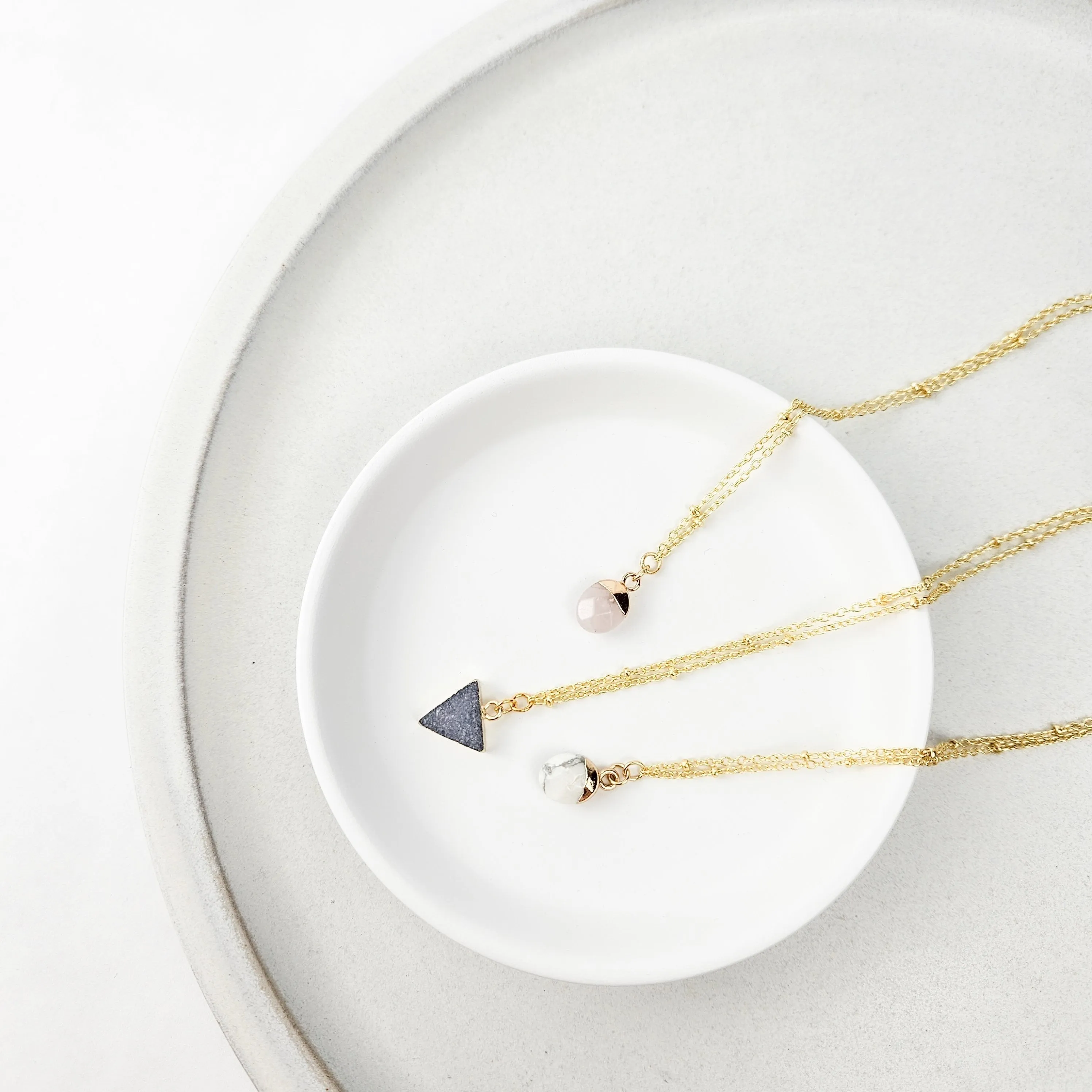 Dainty Howlite Gemstone Necklace