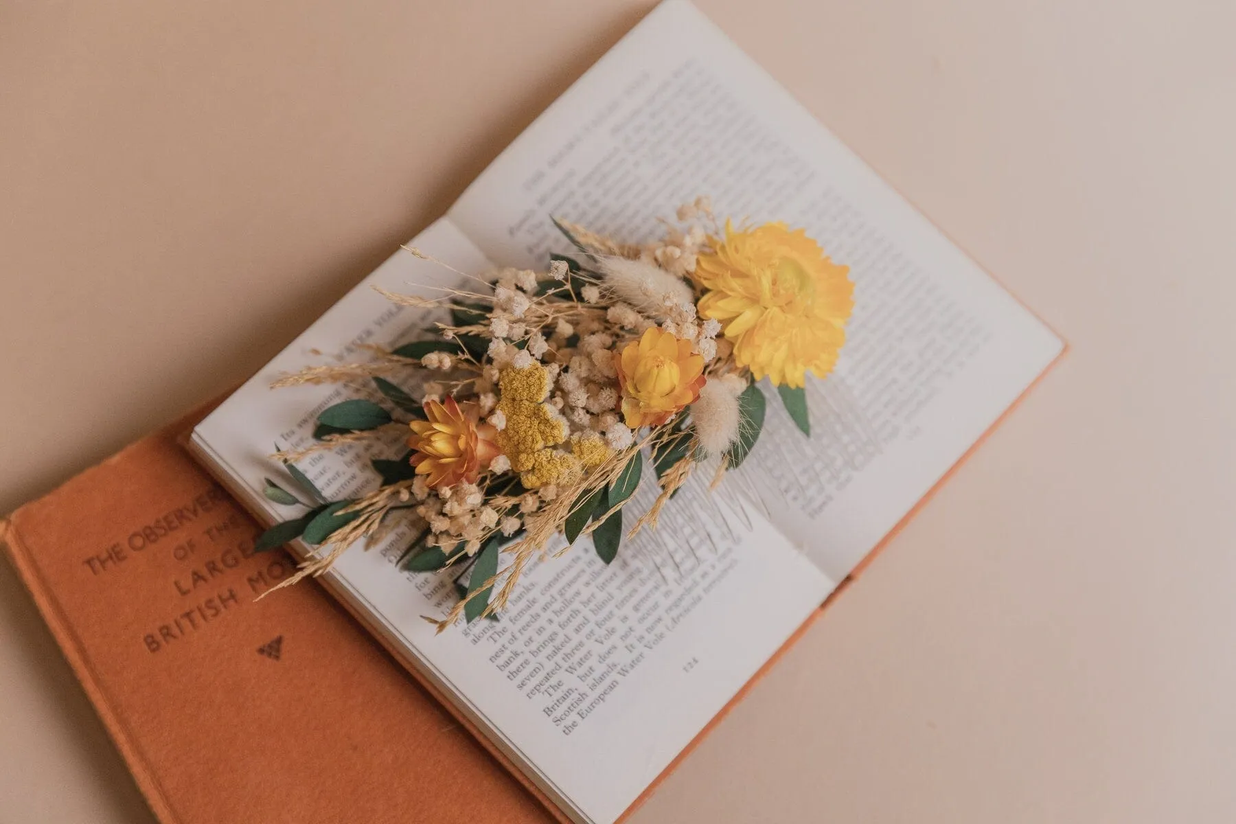 Eucalyptus & Yellow Straw Flowers Hair Comb / Bridal Boho Wedding Comb