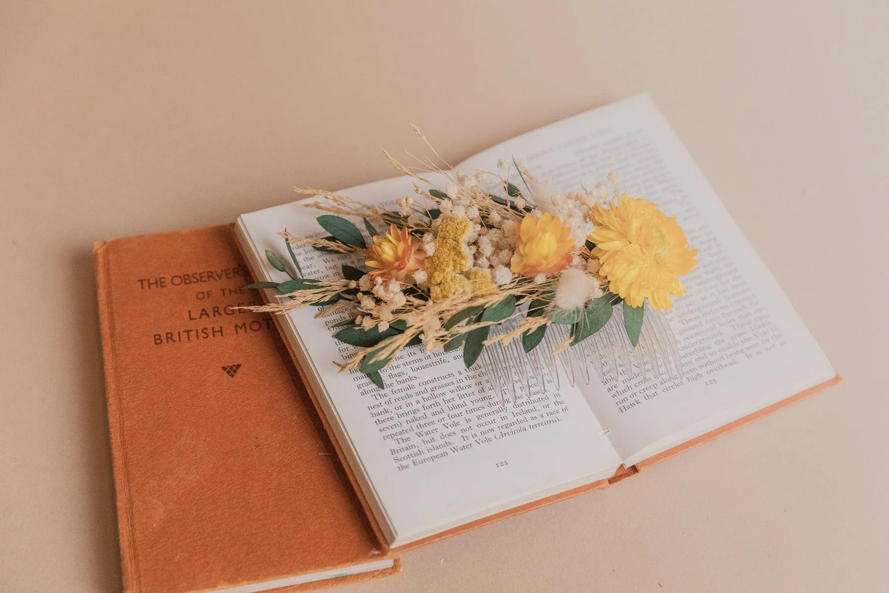 Eucalyptus & Yellow Straw Flowers Hair Comb / Bridal Boho Wedding Comb