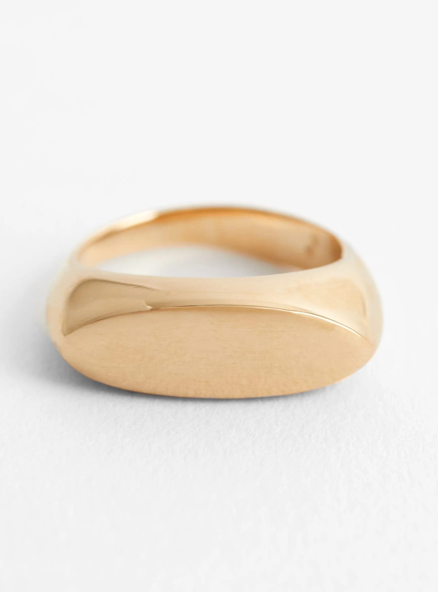 Flat Oval Ring Gold Plated