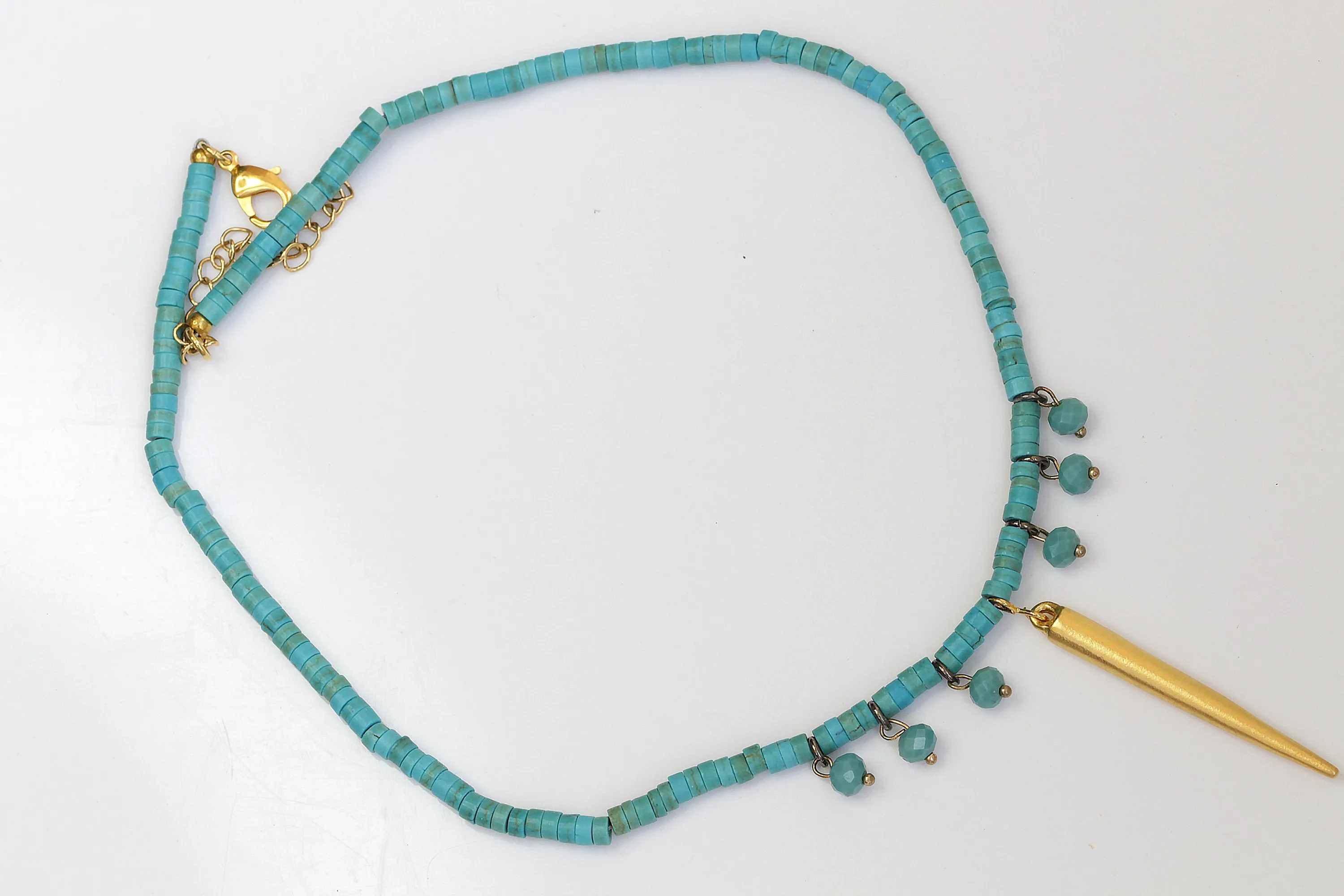 GOLD TURQUOISE NECKLACE