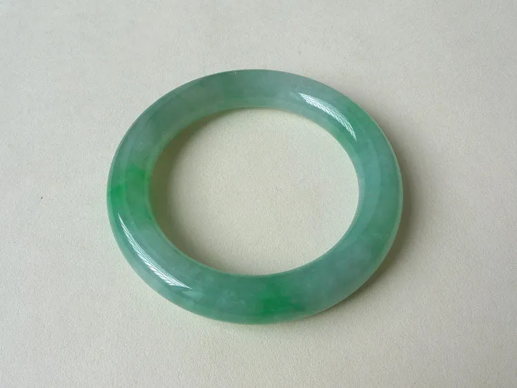 Natural Jade Bangle Jadeite Bangle Internal Diameter 56.7mm BER383