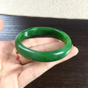 Natural Jade Bangle Nephrite Bangle Internal Diameter 56.8mm NBE042