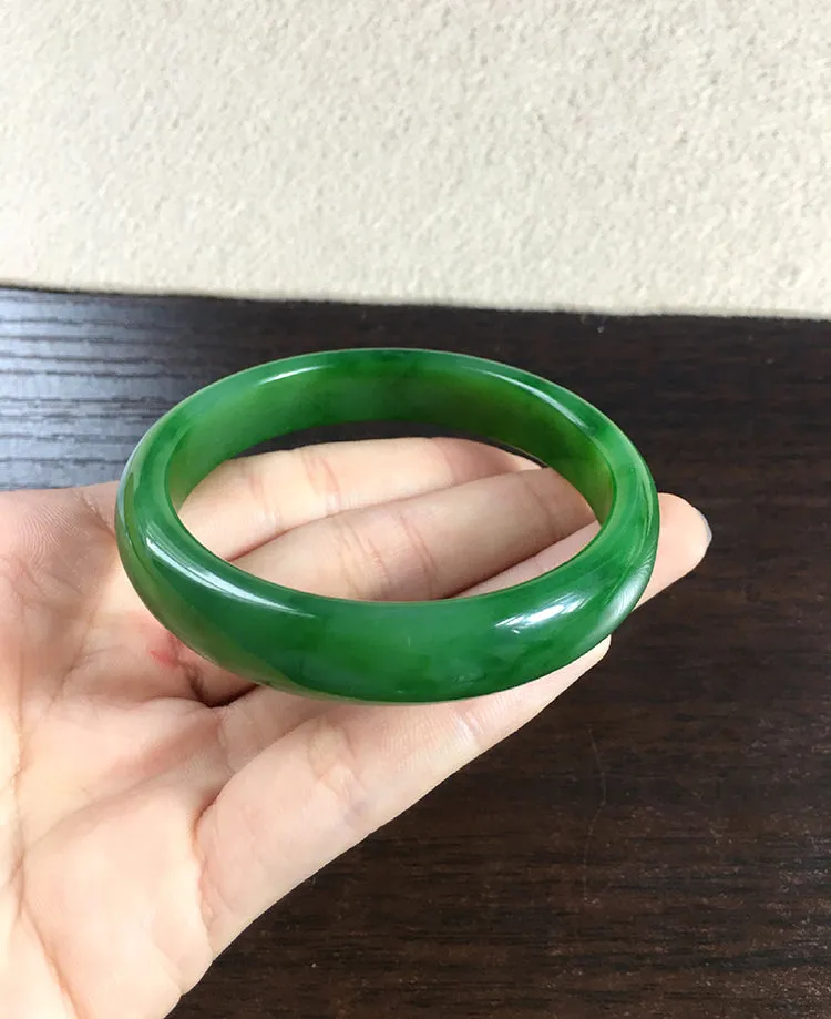 Natural Jade Bangle Nephrite Bangle Internal Diameter 56.8mm NBE042