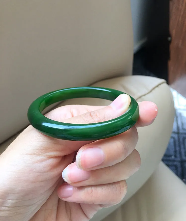 Natural Jade Bangle Nephrite Bangle Internal Diameter 57.2mm NBE006