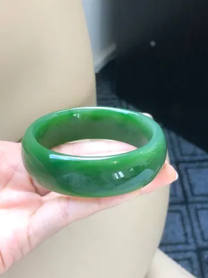 Natural Jade Bangle Nephrite Bangle Internal Diameter 59.3mm NBE001