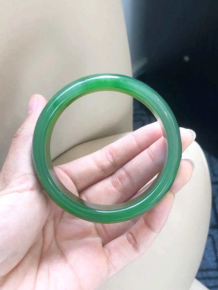 Natural Jade Bangle Nephrite Bangle Internal Diameter 59.3mm NBE001