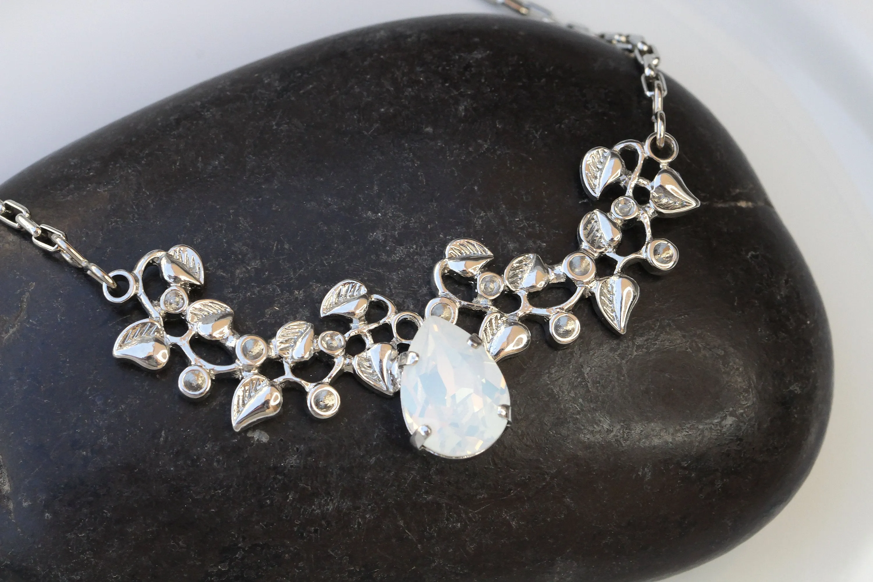 OPAL LEAF NECKLACE