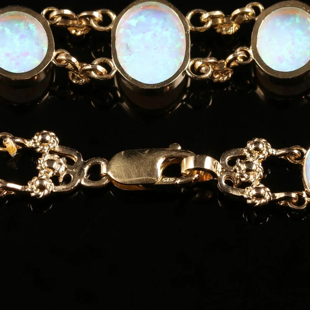 Stunning 23.5Ct Opal 9Ct Yellow Gold Bracelet