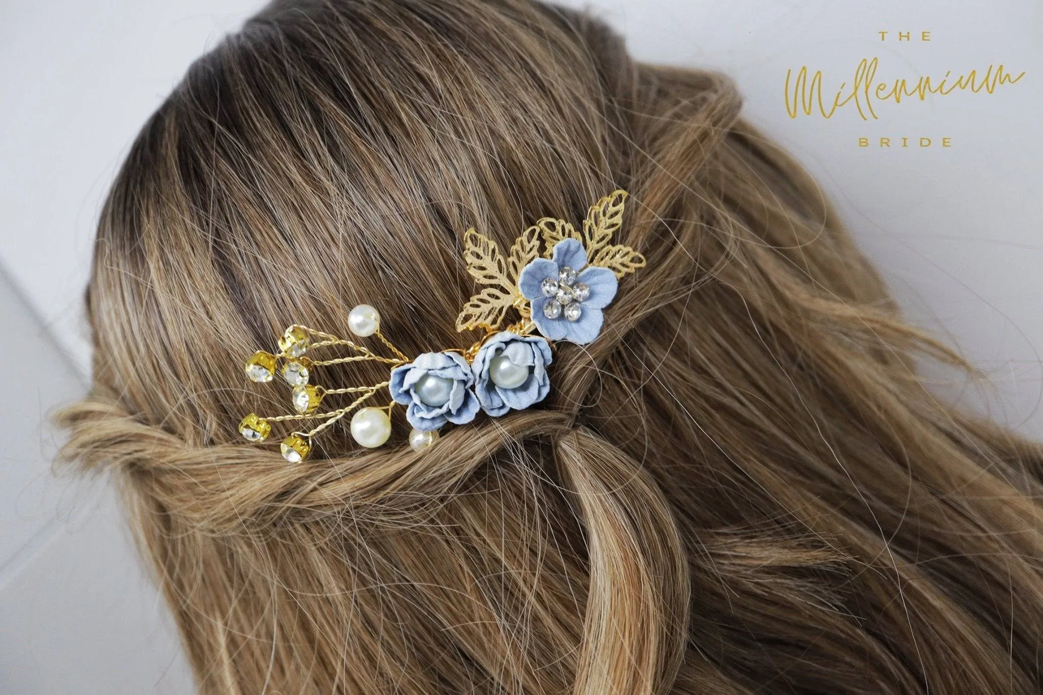 Swarovski Crystals Pearl Light Blue flower Hair Comb' Bridal Hair Accessories, Wedding Hair Accessory, Bridal Blue Hair Comb And Pins Set.