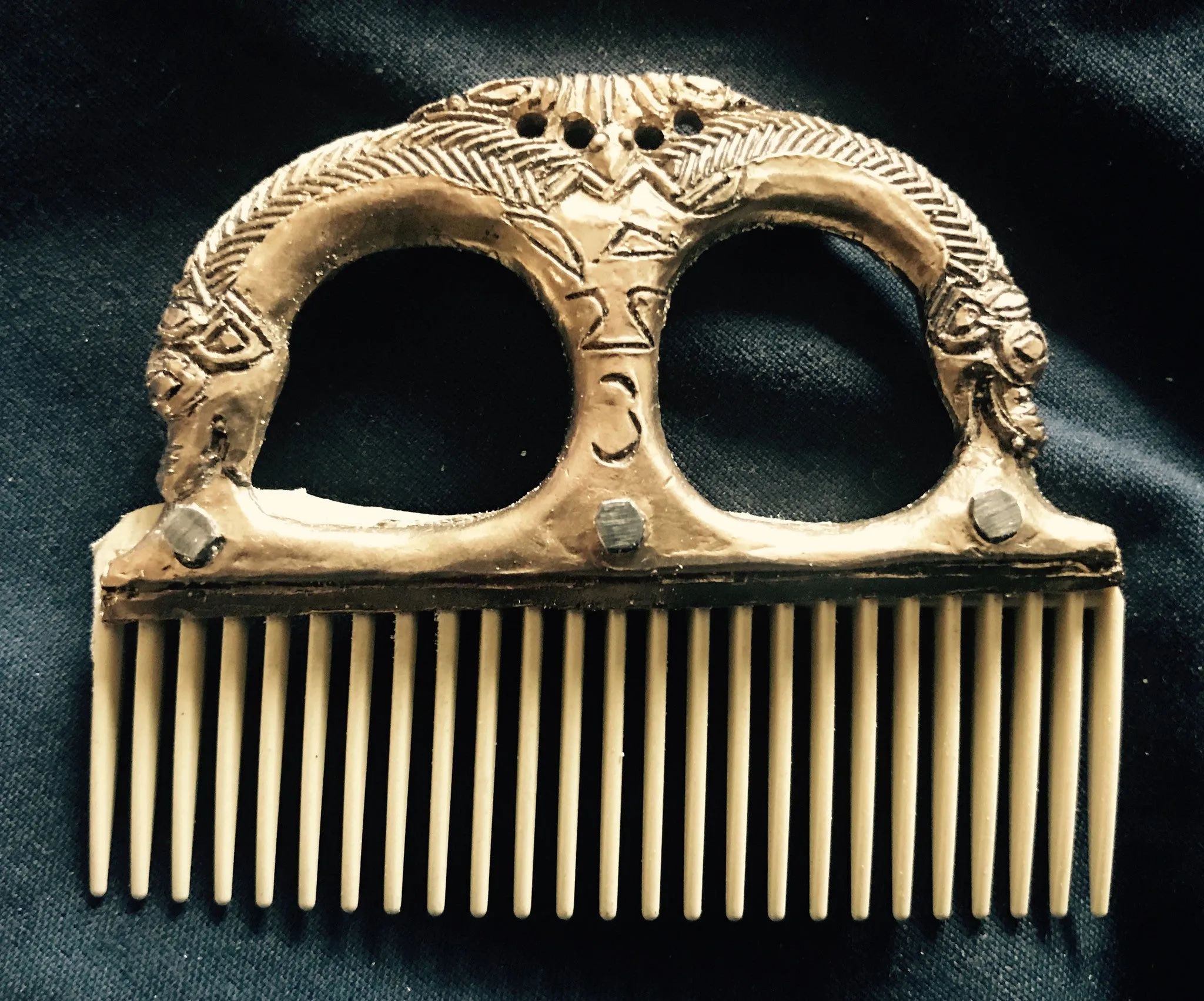 Viking Comb or Fire Striker holder with Boar pattern - J-21