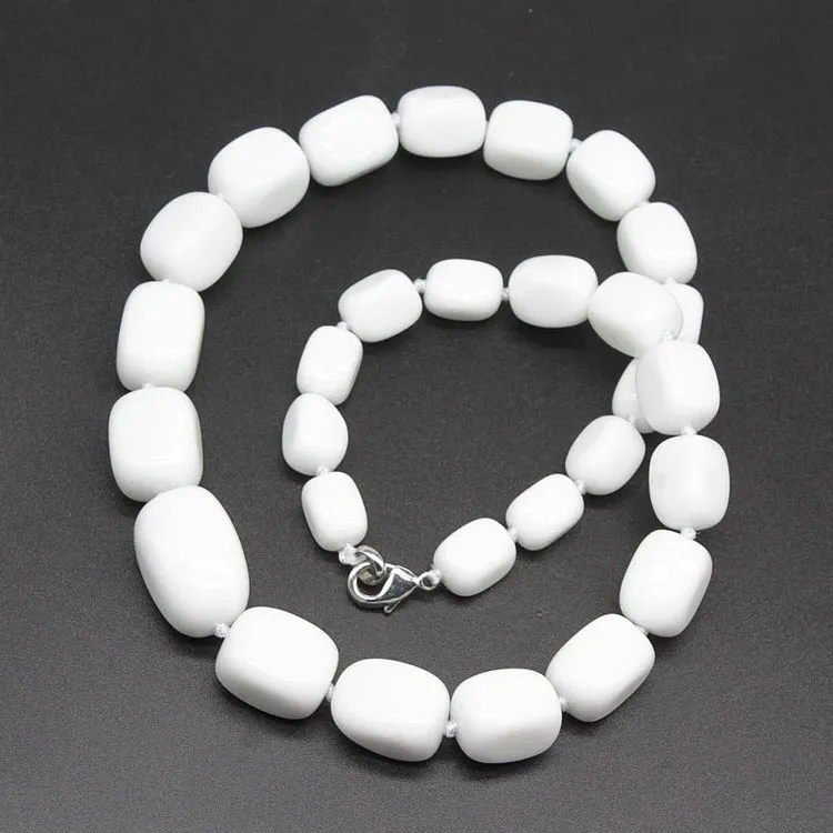 Women's Chunky White Agate Gemstone Beaded Necklace